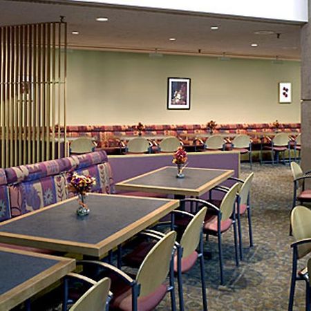 利斯堡 The National Conference Center酒店 外观 照片
